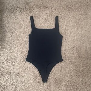 Aritzia Babaton contour bodysuit